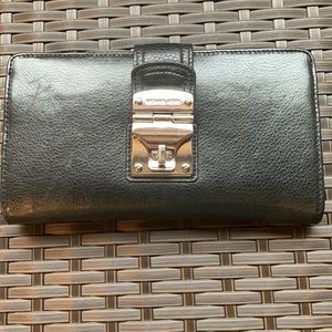 Michael Kors Black Leather Jenna wallet